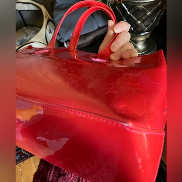 Louis Vuitton Monogram Vernis Wilshire handbag - Picture 3 of 10